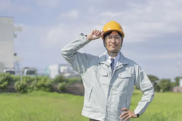 施工管理はやめとけ？電気・土木・設備別にきつい理由と向き不向きを解説の参考画像